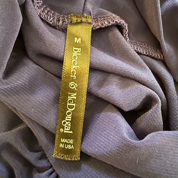 Bleaker & McDougal Blue Ribbed Sleeveless Tank Style Blouse with beading size M - Picture 8 of 8